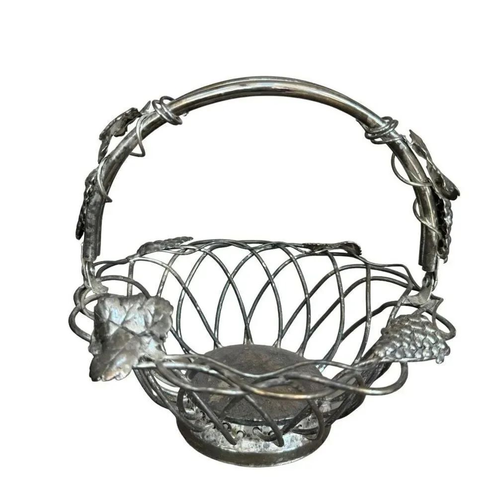 Godinger Silver Plate Open Weave Fruit Bread Bowl Movable Handle Vintage Grapes